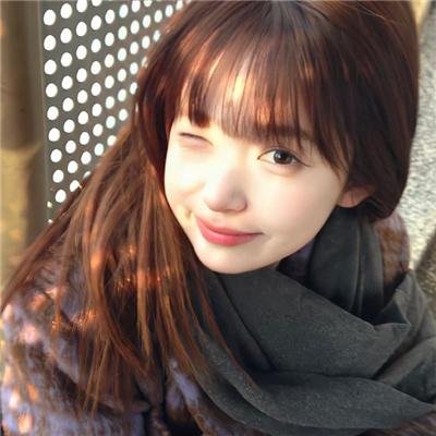花吃了那女孩